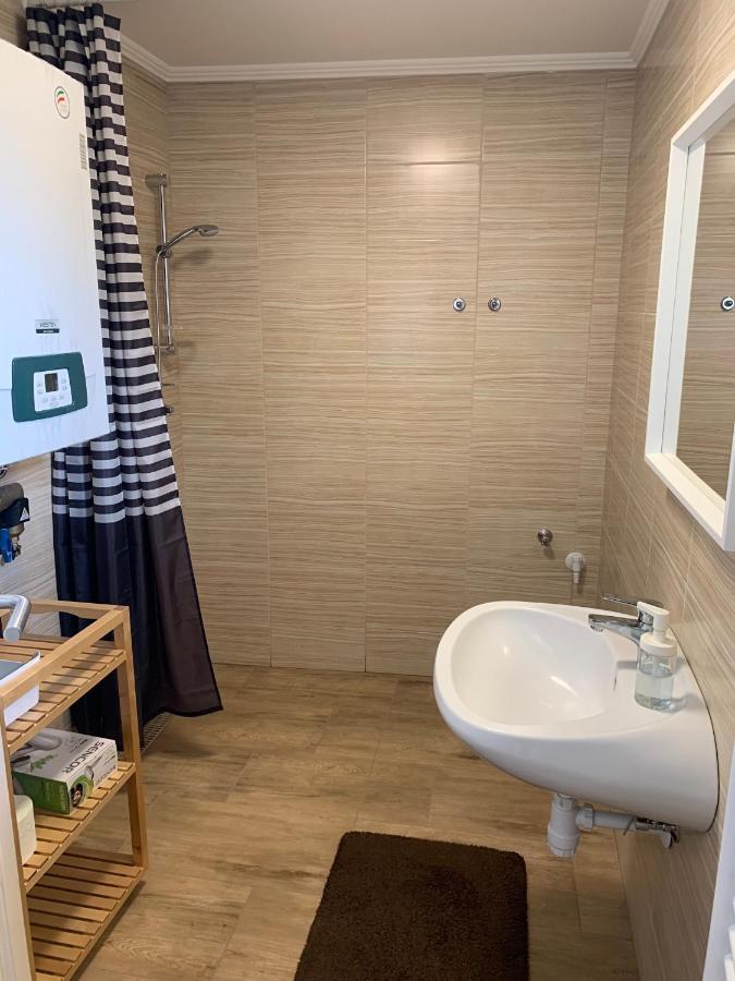 Dalia Apartman Gyoemro Exterior foto